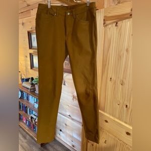 Lululemon Utilitech Pants in size 32x34